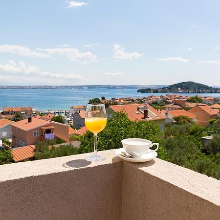 Apartman View Preko Luaran gambar